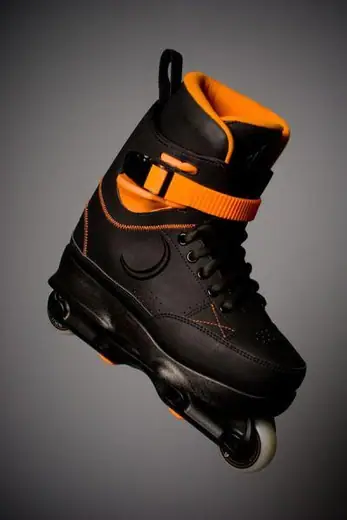 SkatePro original Shaman in black/orange, complete